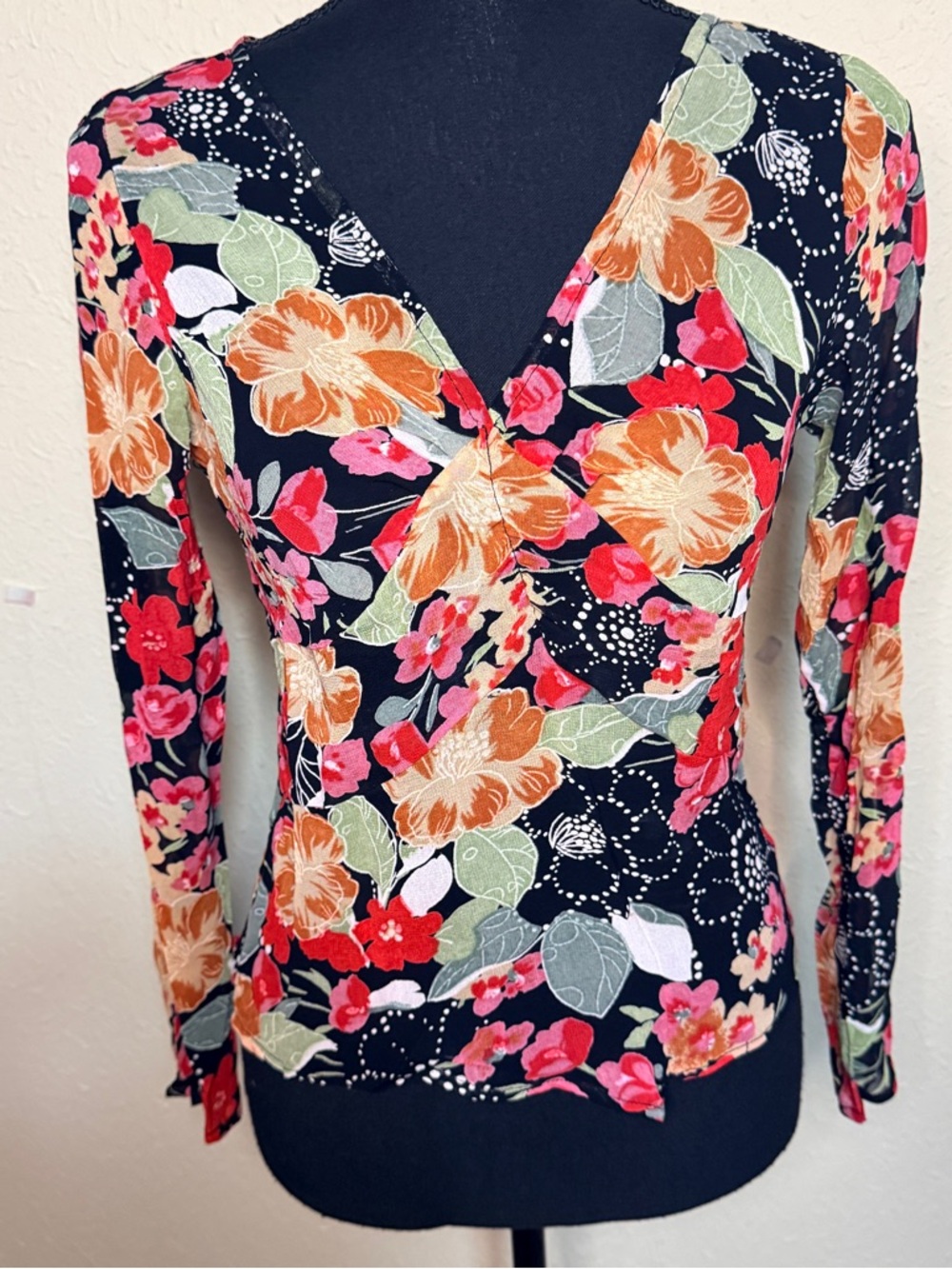 Angie Women’s NWT Boho Floral Blouse Top Split Bell Sleeve Gypsy Spring Small